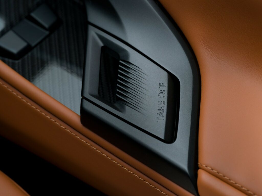 بينينفارينا تدشن B95 الكهربائية بقوة 1,900 حصان وسعر يبدأ من 4.4 مليون يورو! بينينفارينا تدشن B95 الكهربائية بقوة 1,900 حصان وسعر يبدأ من 4.4 مليون يورو! 8