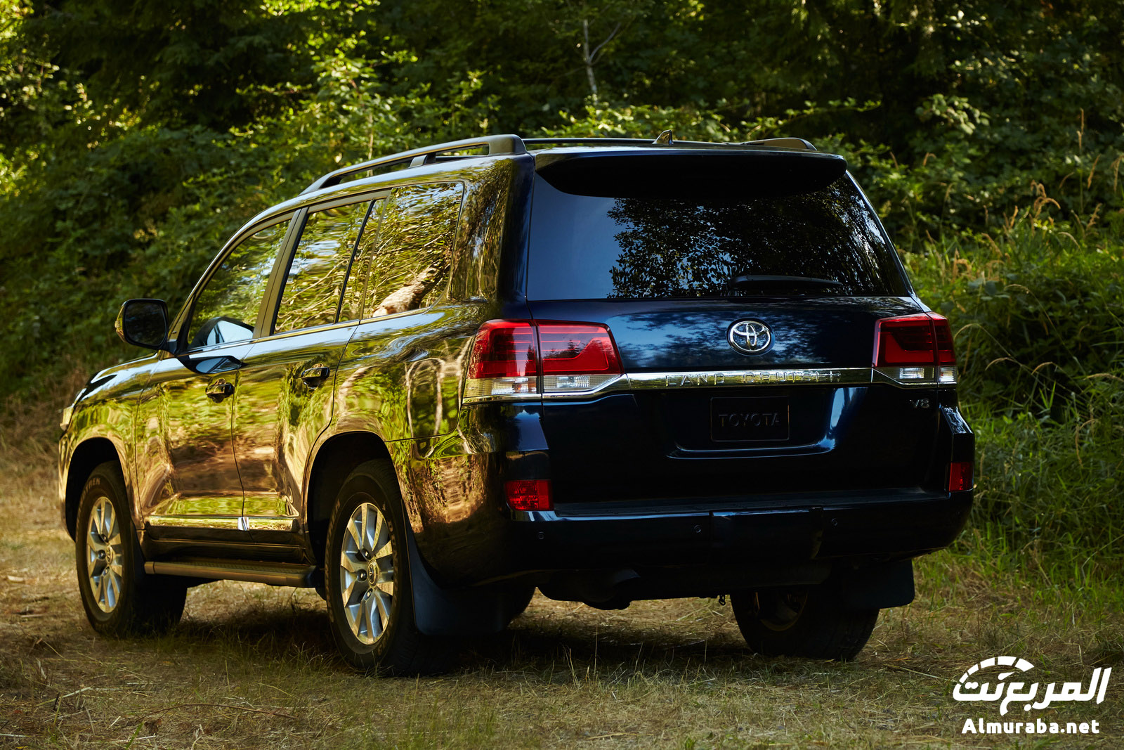 تويوتا لاندكروزر 2016: تعرف على أبرز مُميزاتها وأسعارها في السعودية تويوتا لاندكروزر 2016: تعرف على أبرز مُميزاتها وأسعارها في السعودية 4