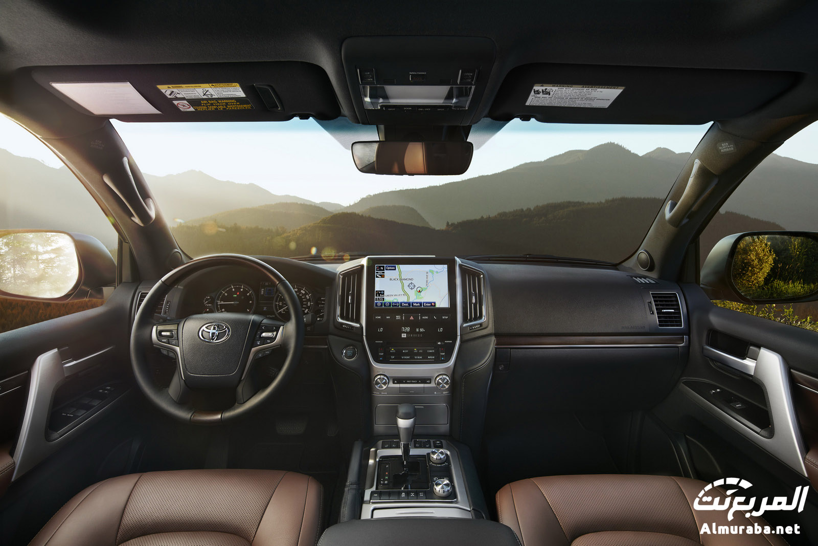 تويوتا لاندكروزر 2016: تعرف على أبرز مُميزاتها وأسعارها في السعودية تويوتا لاندكروزر 2016: تعرف على أبرز مُميزاتها وأسعارها في السعودية 5