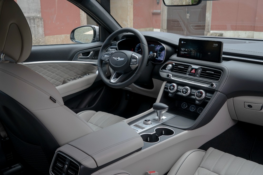 جينيسيس-g70-شوتينج-بريك-2023-المربع-نت-25