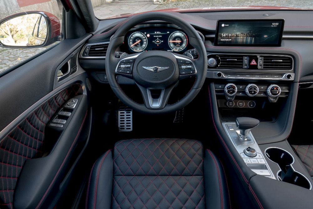 جينيسيس-g70-شوتينج-بريك-2023-المربع-نت-30