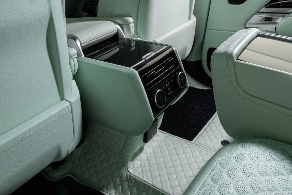 برابوس تكشف عن إصدار جديد من رنج روفر بقوة 600 حصان برابوس تكشف عن إصدار جديد من رنج روفر بقوة 600 حصان 13