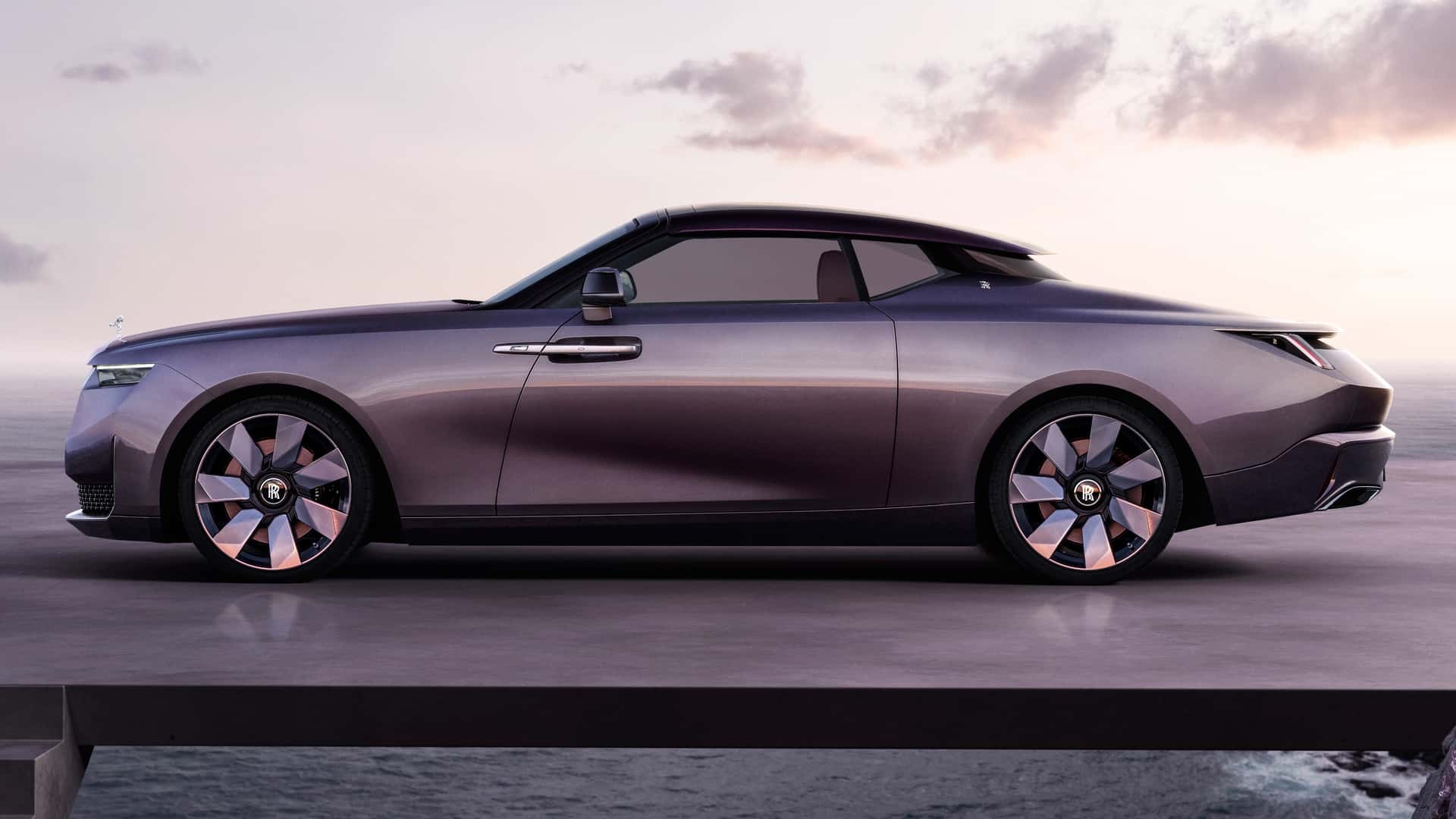 رولزرويس تكشف عن إصدار دروب تيل أميثِست الحصري الجديد بسعر 94 مليون ريال وخارجية بنفسجية 4