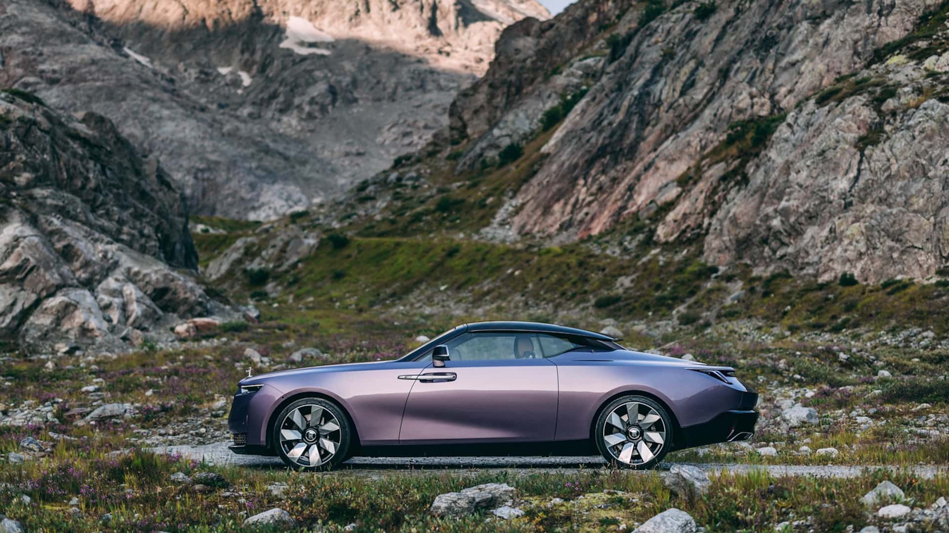 رولزرويس تكشف عن إصدار دروب تيل أميثِست الحصري الجديد بسعر 94 مليون ريال وخارجية بنفسجية 8