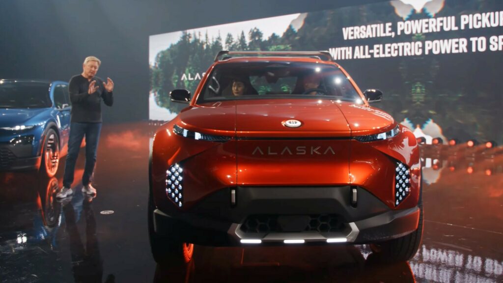 فيسكر الأمريكية تدشن 4 طرازات كهربائية جديدة جاهزة لمنافسة تيسلا، منهم أخف شاحنة كهربائية بالعالم فيسكر ألاسكا بيك آب