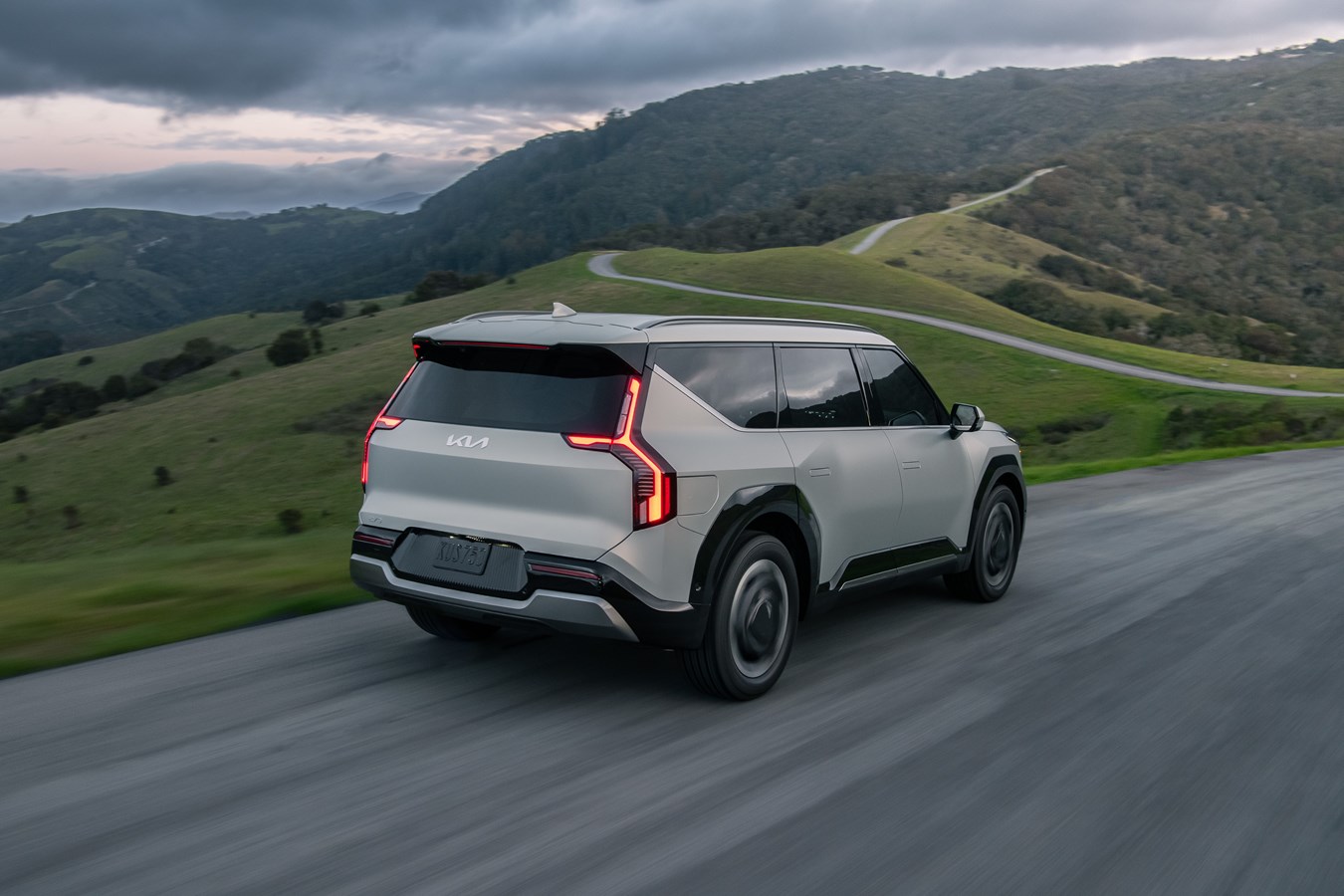 مواصفات كيا EV9 موديل 2024 تنكشف رسمياً للسوق الأمريكي مواصفات كيا EV9 موديل 2024 تنكشف رسمياً للسوق الأمريكي 5