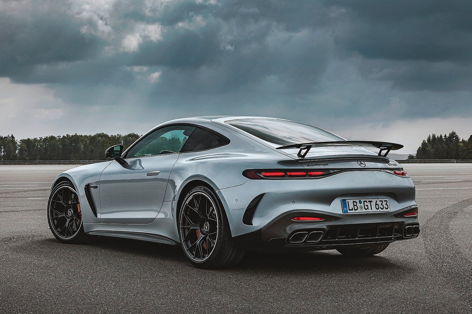 10 من أبرز السيارات الجديدة التي تم الكشف عنها في أسبوع مونتيري للسيارات 2023 10 من أبرز السيارات الجديدة التي تم الكشف عنها في أسبوع مونتيري للسيارات 2023 2