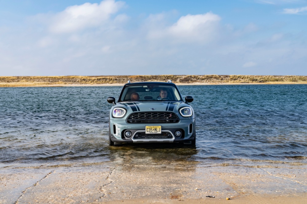 ميني-كونتري-مان-2023-المربع-نت-2-11