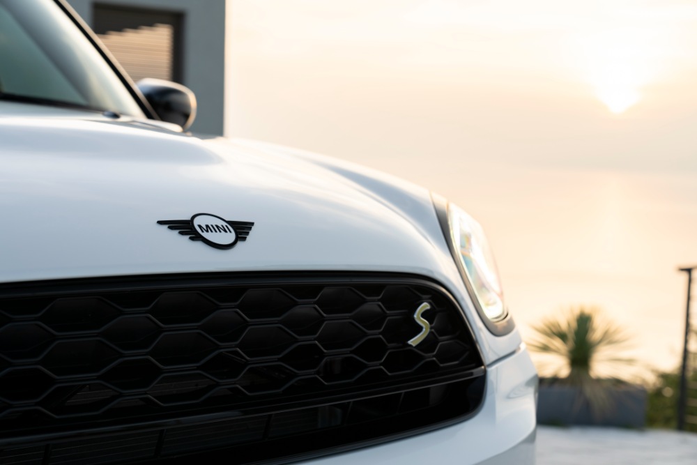 ميني-كونتري-مان-2023-المربع-نت-2-27