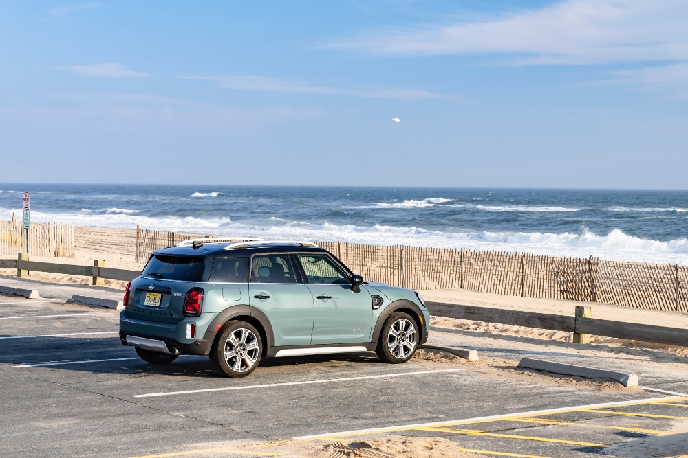 ميني-كونتري-مان-2023-المربع-نت-2-34