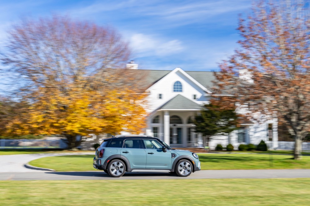 ميني-كونتري-مان-2023-المربع-نت-2-6