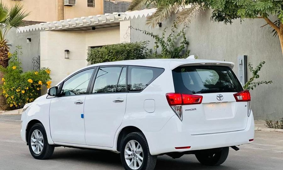 كم سعر تويوتا 2019 انوفا العائلية في السعودية ومن أين تشتريها؟ كم سعر تويوتا 2019 انوفا العائلية في السعودية ومن أين تشتريها؟ 3