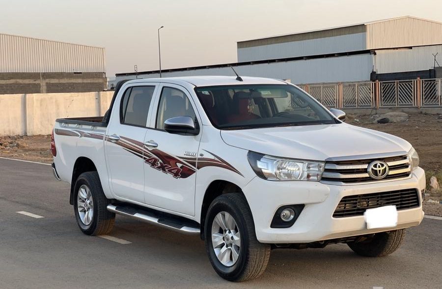 أسعار تويوتا هايلكس 2016 البيك اب في السعودية ومن أين تشتريها؟ أسعار تويوتا هايلكس 2016 البيك اب في السعودية ومن أين تشتريها؟ 5