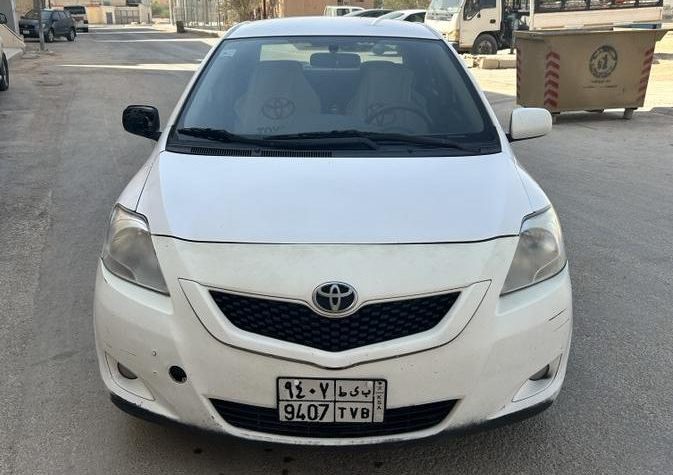 أسعار تويوتا ياريس 2013 في سوق السيارات المستعملة بالسعودية أسعار تويوتا ياريس 2013 في سوق السيارات المستعملة بالسعودية 5