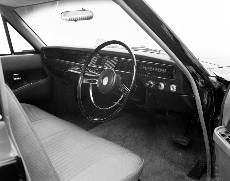 قصة سيارة تويوتا سنشري: سر تسميتها وتأثيرها في الصناعة اليابانية قصة سيارة تويوتا سنشري: سر تسميتها وتأثيرها في الصناعة اليابانية 3