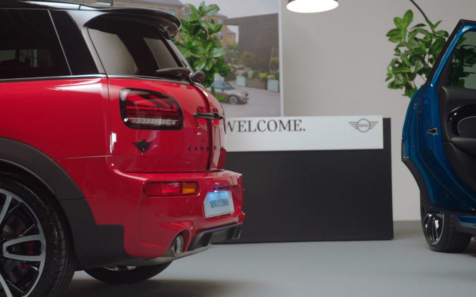 الحيوانات الأليفة تحب سيارات ميني لهذه الأسباب الحيوانات الأليفة تحب سيارات ميني لهذه الأسباب 3