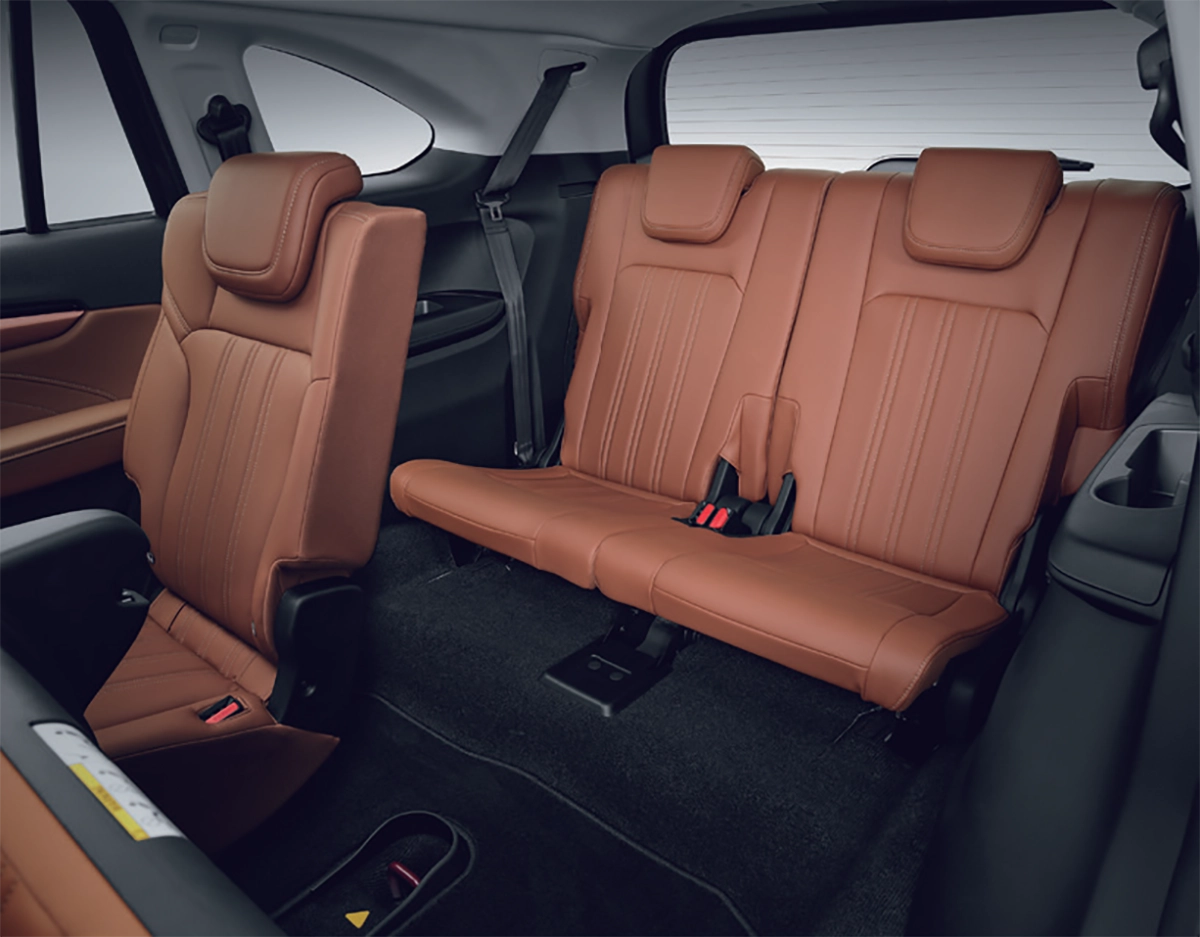 صور ايسوزو MUX 2025 وألوان الجيب اليابانية لدى وكيلها صور ايسوزو MUX 2025 وألوان الجيب اليابانية لدى وكيلها 15