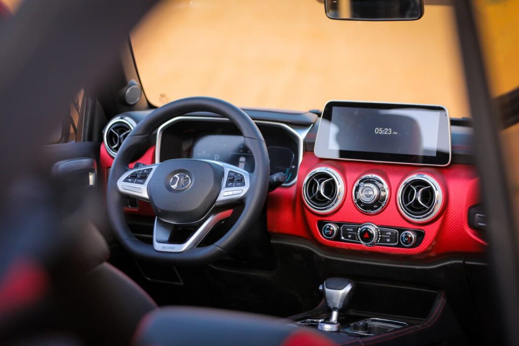 أداء بايك bj40 بلس 2023 وأبرز مزايا سيارة الطرق الوعرة بالسعودية أداء بايك bj40 بلس 2023 وأبرز مزايا سيارة الطرق الوعرة بالسعودية 9