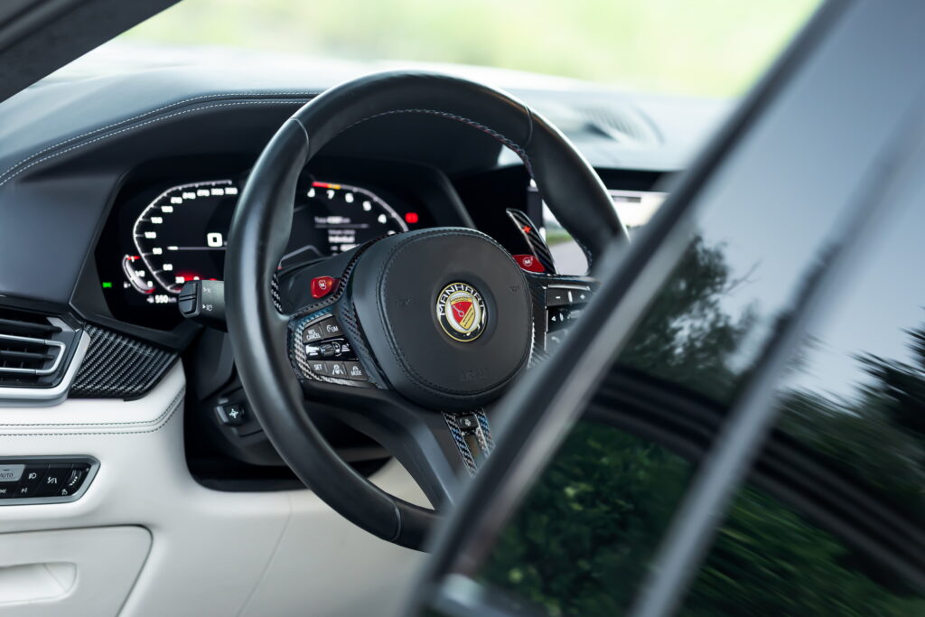 بي ام دبليو X6 M تحصل على إصدار ذهبي حصري من مانهارت بقوة 720 حصان بي ام دبليو X6 M تحصل على إصدار ذهبي حصري من مانهارت بقوة 720 حصان 16