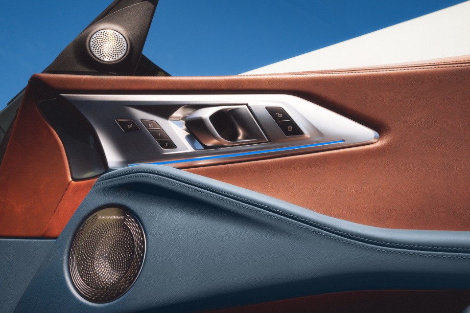 بي-ام-دبليو-xm-المربع-نت-2024-9