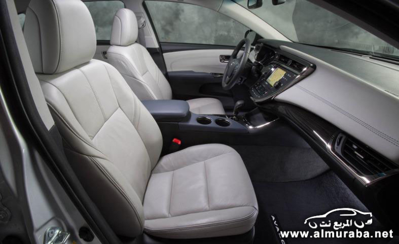 تويوتا افالون 2014: ما هو محركها؟ مع سعر السيارة مستعملة تويوتا افالون 2014 من الداخل