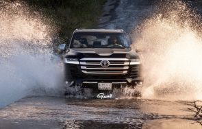 تويوتا لاندكروزر السيارة الأكثر مبيعًا في أسواق (الكويت والبحرين وعُمان) في النصف الأول من 2023 تويوتا لاندكروزر السيارة الأكثر مبيعًا في أسواق (الكويت والبحرين وعُمان) في النصف الأول من 2023 4