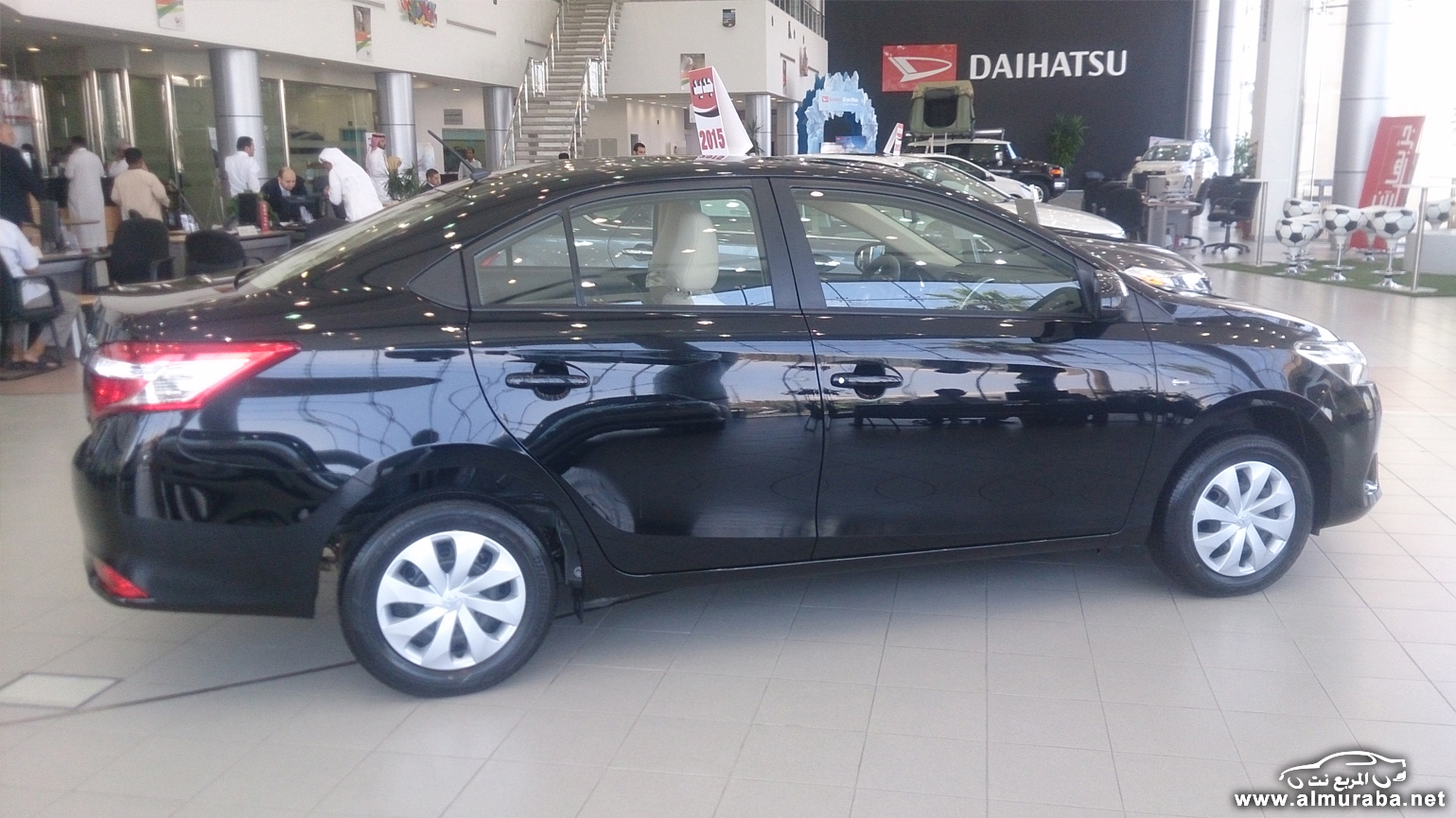 كم سعر تويوتا ياريس 2015 وأبرز مواصفاتها في السوق السعودي؟ كم سعر تويوتا ياريس 2015 وأبرز مواصفاتها في السوق السعودي؟ 4