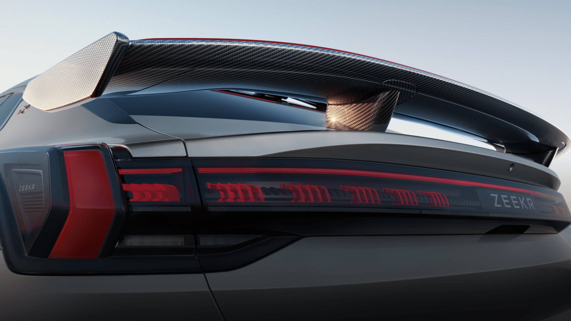 جيلي تكشف عن زيكر 001 FR الكهربائية بقوة 1265 حصان لمنافسة تيسلا موديل S بلاد جيلي تكشف عن زيكر 001 FR الكهربائية بقوة 1265 حصان لمنافسة تيسلا موديل S بلاد 4