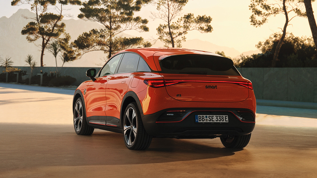 سمارت الألمانية تدشن #3 الكهربائية الجديدة بإصدار رياضي من برابوس بقوة 422 حصان سمارت الألمانية تدشن #3 الكهربائية الجديدة بإصدار رياضي من برابوس بقوة 422 حصان 3