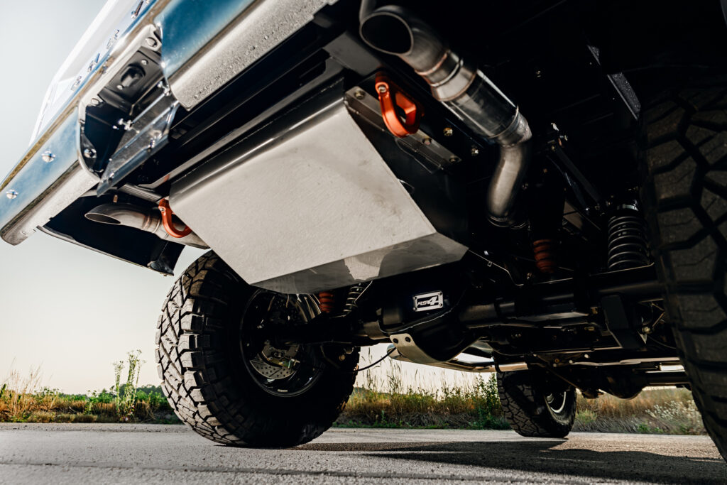 شيفروليه بليزر 1972 مجددة بالكامل تحصل على محرك V8 حديث بقوة 430 حصان شيفروليه بليزر 1972 مجددة بالكامل تحصل على محرك V8 حديث بقوة 430 حصان 7