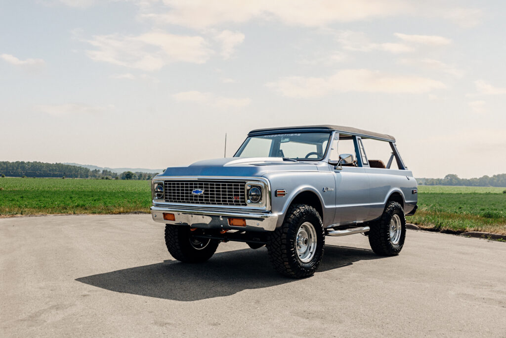 شيفروليه بليزر 1972 مجددة بالكامل تحصل على محرك V8 حديث بقوة 430 حصان شيفروليه بليزر 1972 مجددة بالكامل تحصل على محرك V8 حديث بقوة 430 حصان 4