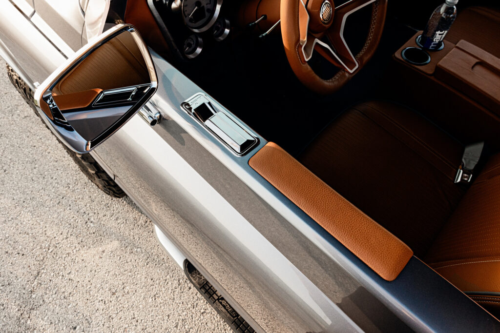 شيفروليه بليزر 1972 مجددة بالكامل تحصل على محرك V8 حديث بقوة 430 حصان شيفروليه بليزر 1972