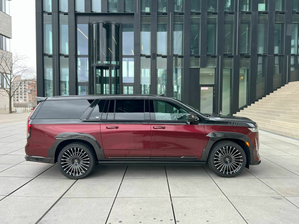 كاديلاك اسكاليد تحصل على حزمة تعديلات جريئة من ألياف الكاربون كاديلاك اسكاليد تحصل على حزمة تعديلات جريئة من ألياف الكاربون 11