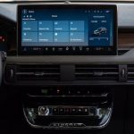 لينكولن-كورسير-2023-فيس-ليفت-المربع-نت-13