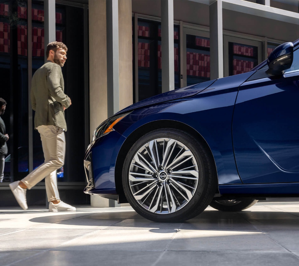 نيسان-التيما-2023-فيس-ليفت-المربع-نت-6