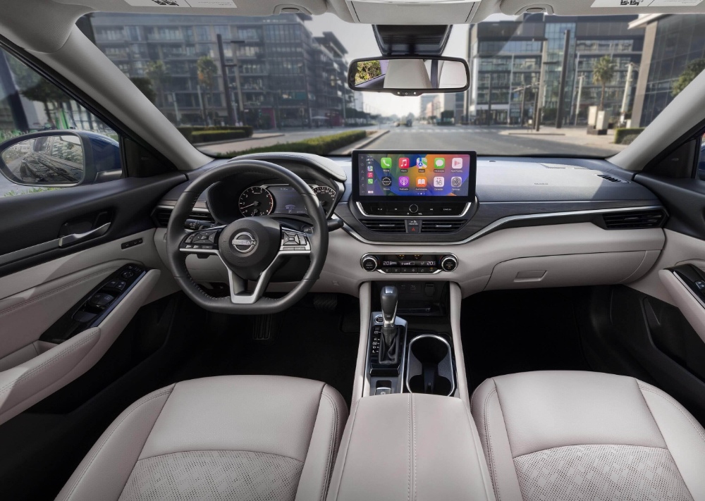 نيسان-التيما-2023-فيس-ليفت-المربع-نت-7