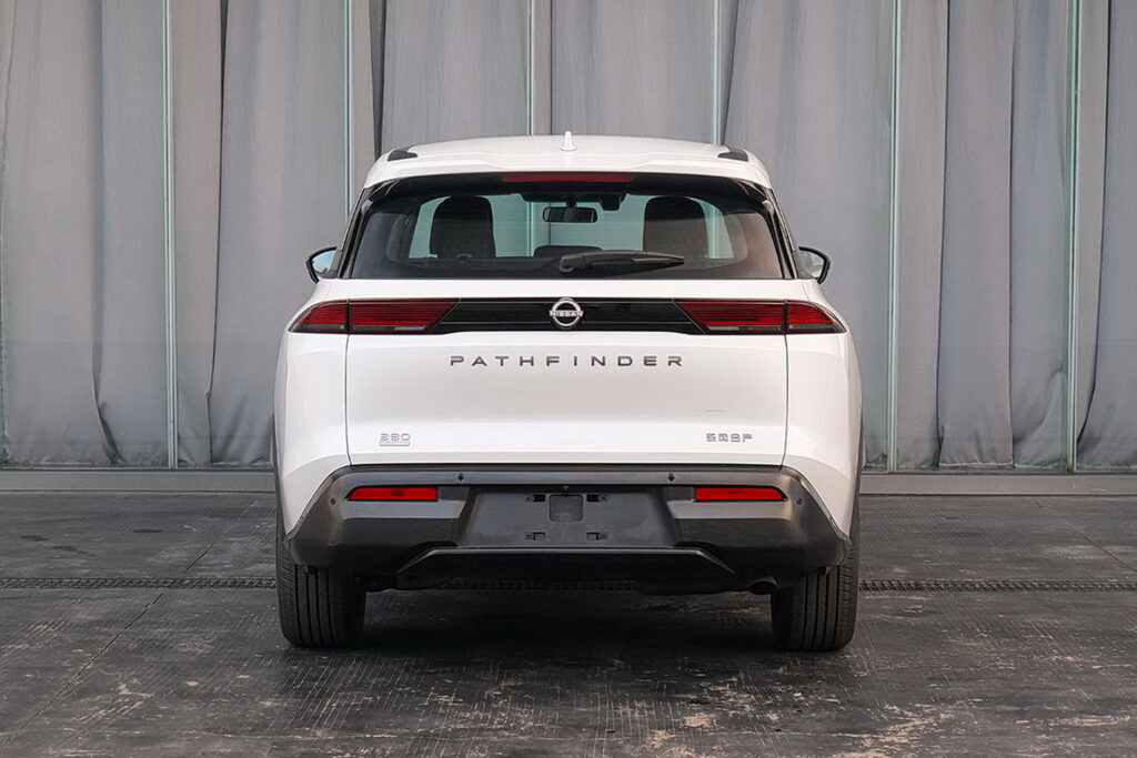 تسرب صور وبعض مواصفات نيسان باثفايندر الصينية قبل الكشف الرسمي تسرب صور وبعض مواصفات نيسان باثفايندر الصينية قبل الكشف الرسمي 1