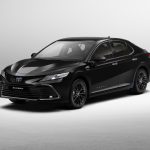 مواصفات تويوتا كامري الفل كامل 2024 على السريع: تعرف على جميع تجهيزات فئة LUMIERE HEV مواصفات تويوتا كامري الفل كامل 2024 على السريع: تعرف على جميع تجهيزات فئة LUMIERE HEV 1