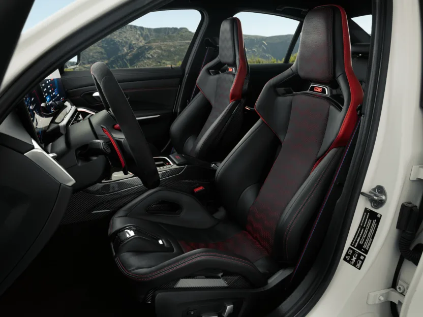 محركات بي ام دبليو الفئة الثالثة في السعودية: تعرف على أنواع السيدان بعد تحديث الفيس ليفت محركات بي ام دبليو الفئة الثالثة في السعودية: تعرف على أنواع السيدان بعد تحديث الفيس ليفت 5