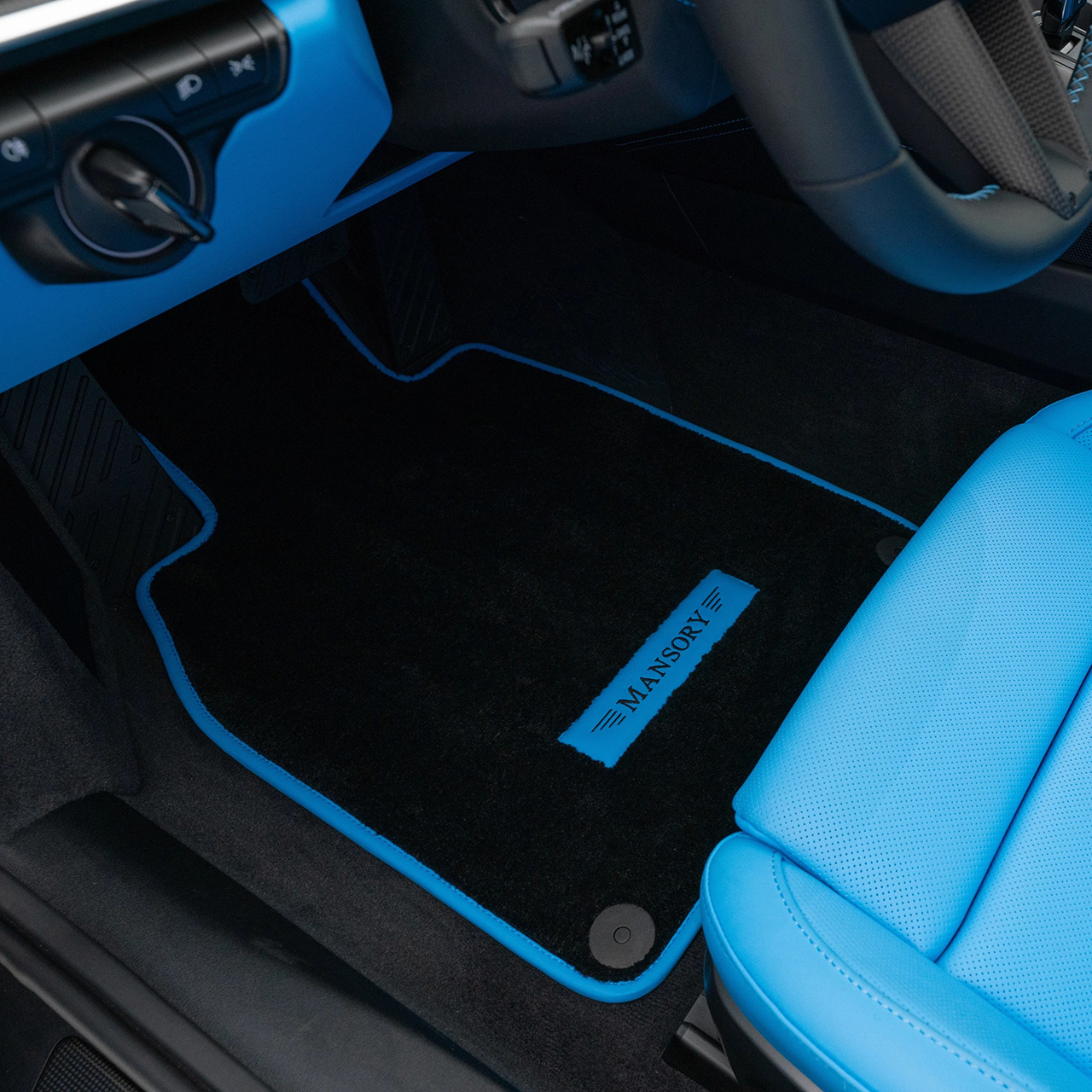 بورش 911 تربو إس تحصل على حزمة تعديلات شرسة من مانسوري بقوة 900 حصان بورش 911 تربو إس تحصل على حزمة تعديلات شرسة من مانسوري بقوة 900 حصان 2