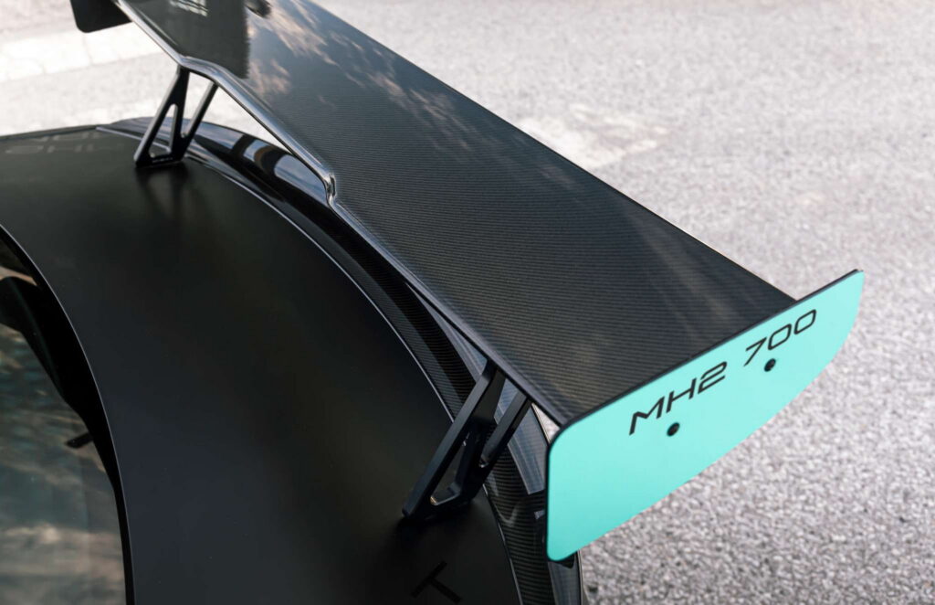 بي ام دبليو M2 كومبيتيشن تحصل على تعديلات شرسة من مانهارت الألمانية بقوة 700 حصان بي ام دبليو M2 كومبيتيشن تحصل على تعديلات شرسة من مانهارت الألمانية بقوة 700 حصان 10