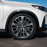 بي-ام-دبليو-x1-و-ix-2023-المربع-نت-55