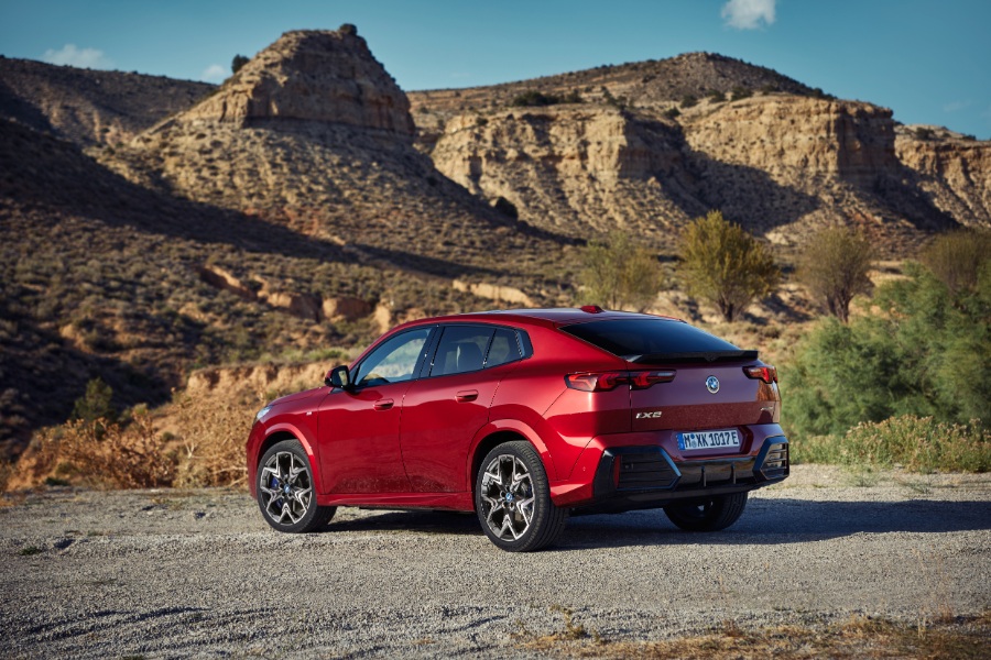 بي-ام-دبليو-x2-ix2-2024المربع-نت-25