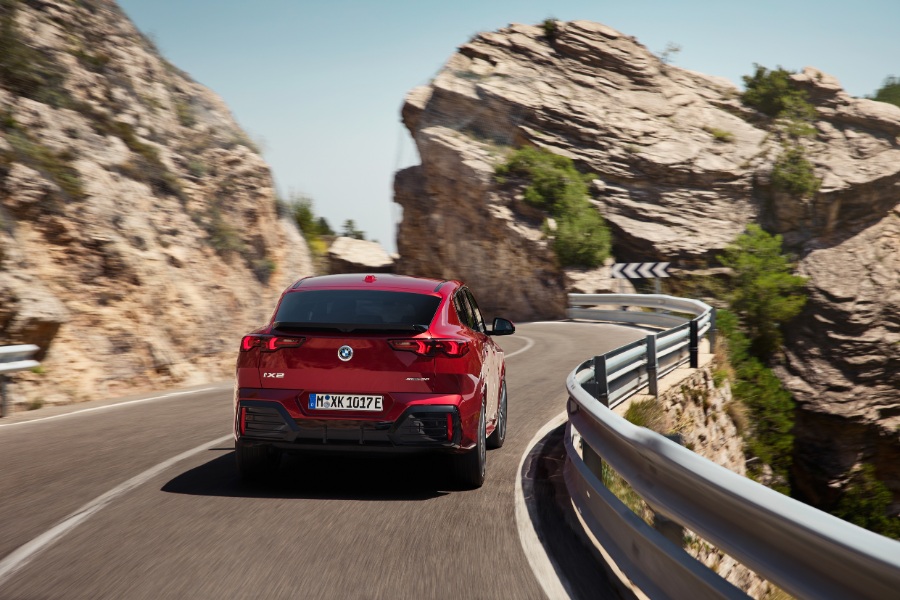 بي-ام-دبليو-x2-ix2-2024المربع-نت-49