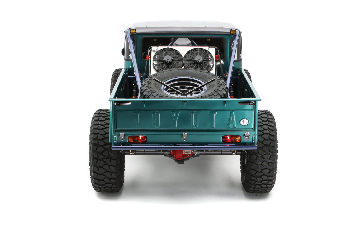 تويوتا تدشن FJ بروزر الاختبارية بتعديلات فائقة للطرق الوعرة و محرك V8 من سيارة ناسكار تويوتا تدشن FJ بروزر الاختبارية بتعديلات فائقة للطرق الوعرة و محرك V8 من سيارة ناسكار 1