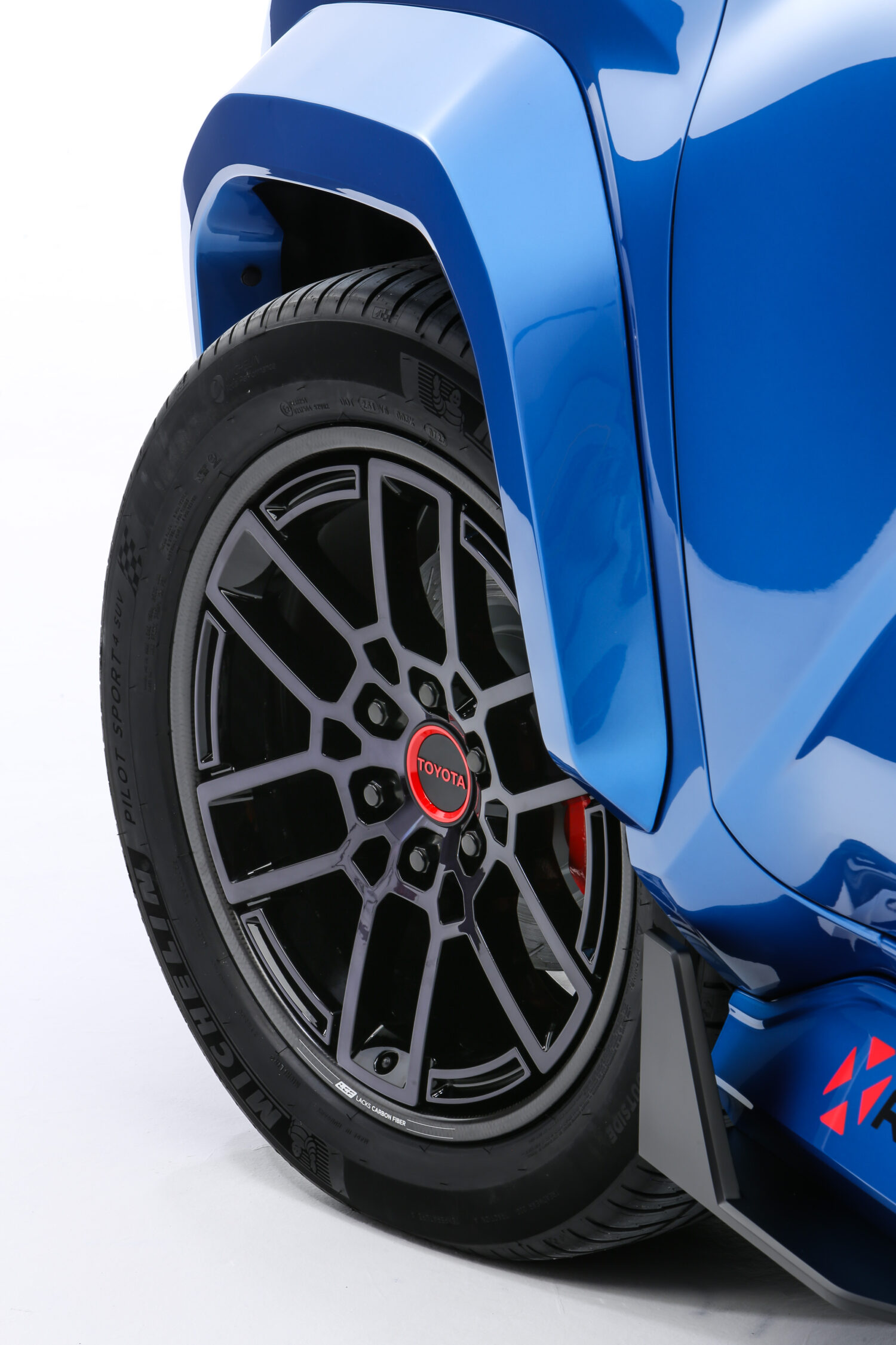 تويوتا تاكوما إكس رانر الاختبارية تنكشف رسمياً بتعديلات رياضية بقوة 421 حصان تويوتا تاكوما إكس رانر الاختبارية تنكشف رسمياً بتعديلات رياضية بقوة 421 حصان 14