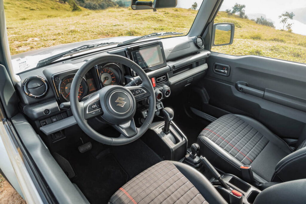 سوزوكي جمني تحصل على أفخم إصدار رسمي في تاريخها سوزوكي جمني تحصل على أفخم إصدار رسمي في تاريخها 7