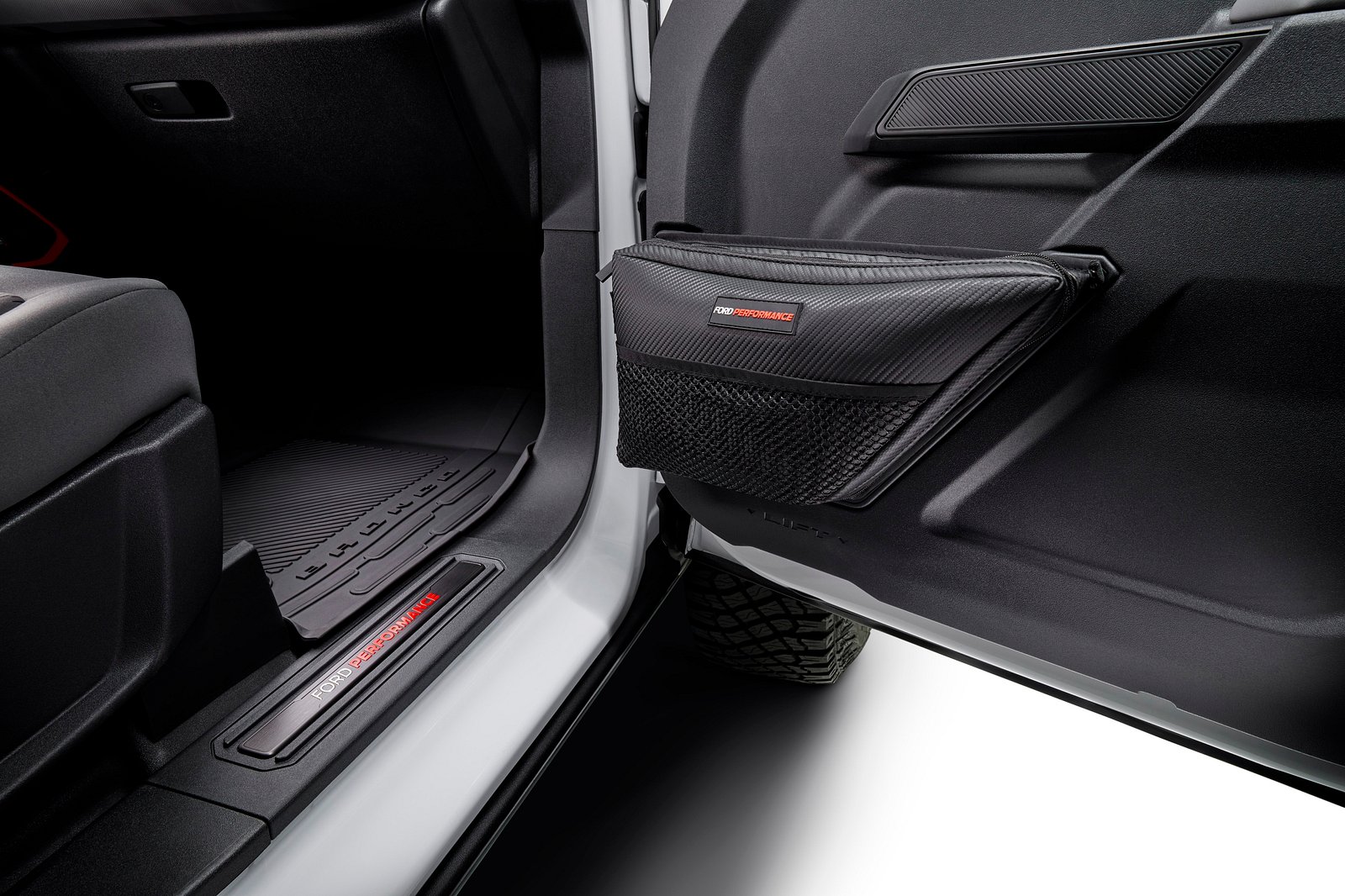 فورد تدفع موستنج لقوة تتجاوز 800 حصان وتعزز أداء رينجر وبرونكو على الطرق الوعرة بإصدارات خاصة فورد تدفع موستنج لقوة تتجاوز 800 حصان وتعزز أداء رينجر وبرونكو على الطرق الوعرة بإصدارات خاصة 12