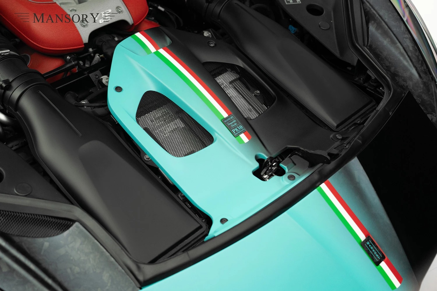 مانسوري الألمانية تكشف عن واحدة من أغرب وأقوى سياراتها الفائقة المعدلة حتى الآن مانسوري الألمانية تكشف عن واحدة من أغرب وأقوى سياراتها الفائقة المعدلة حتى الآن 9