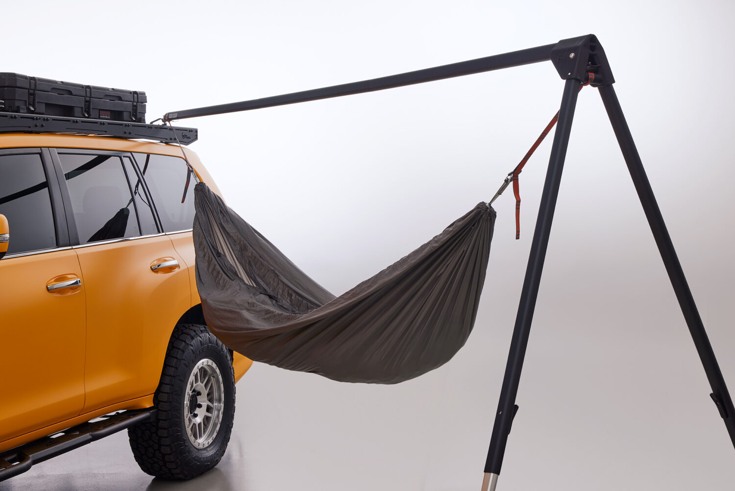 لكزس تدشن 3 إصدارات جديدة للطرقات الوعرة لسيارتي LX و GX لكزس تدشن 3 إصدارات جديدة للطرقات الوعرة لسيارتي LX و GX 7